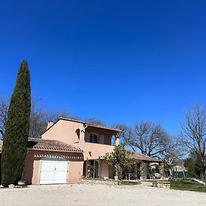 https://chambre-calme.fr-provencehotel.com