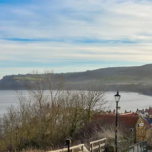 https://oakfield-cottage.yorkshirehotels.net